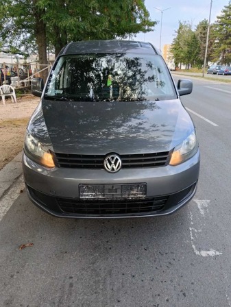VW Caddy Maxi Life 6+1