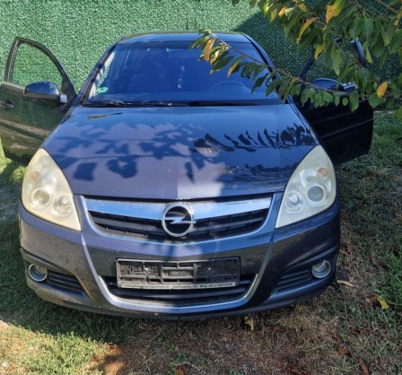 Opel Signum 2.2