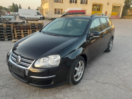 VW Golf