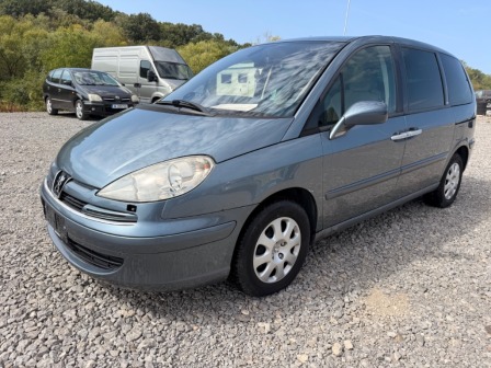 Peugeot 807