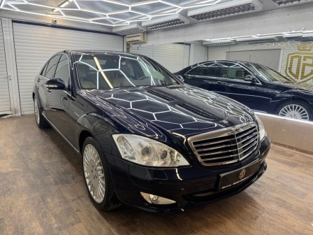 Mercedes-Benz S
