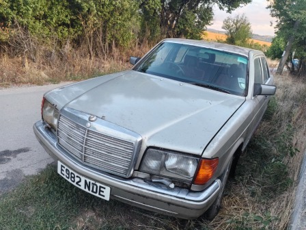 Mercedes-Benz 126