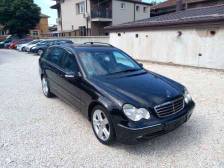 Mercedes-Benz C 220 Автомат Navi