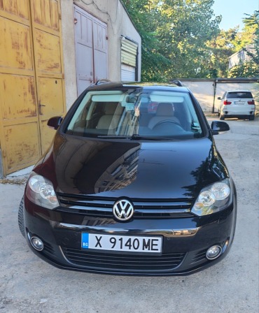 VW Golf