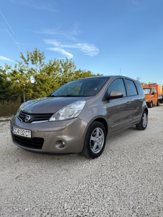 Nissan Note 1.6i Автомат