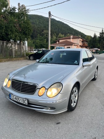Mercedes-Benz E 270 2.7cdi