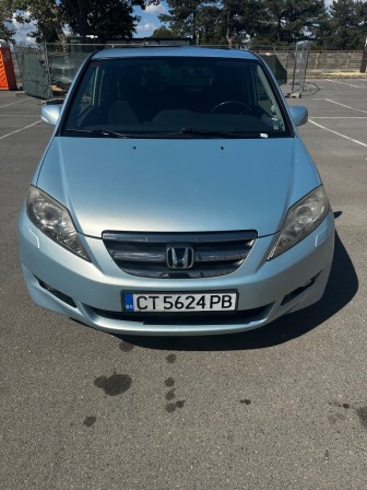 Honda FR-V