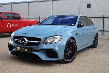 Mercedes-Benz E