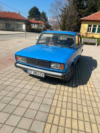 Lada 2105
