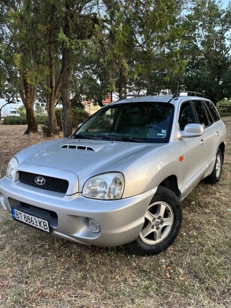 Hyundai Santa