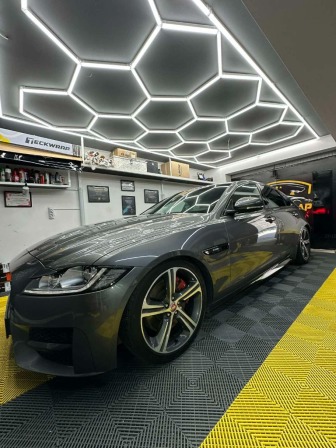 Jaguar XF 3,0DXFR V6Sport