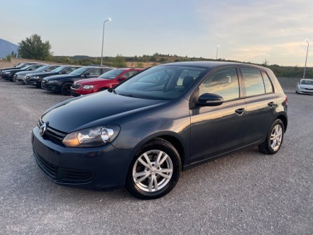 VW Golf