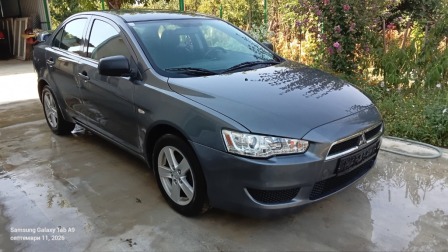 Mitsubishi Lancer
