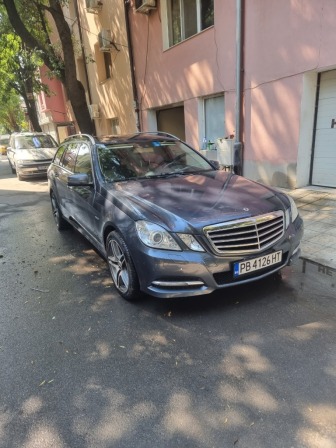 Mercedes-Benz E
