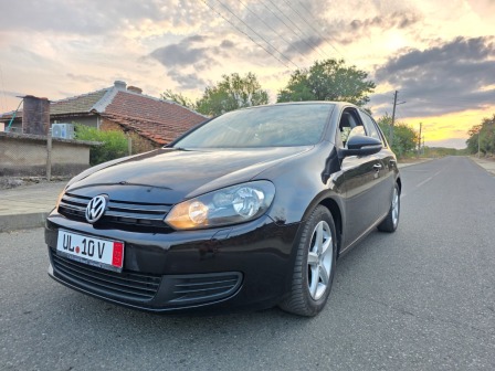 VW Golf