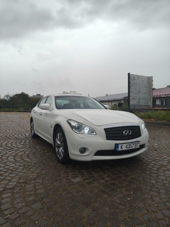 Infiniti M M35h