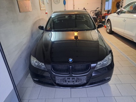 BMW 320 139990к.м