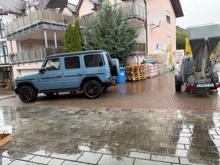 Mercedes-Benz G