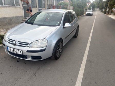 VW Golf