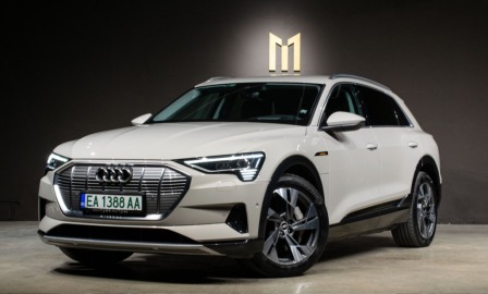 Audi E-tron 50/71kWh