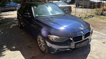 BMW 330