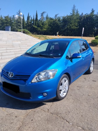 Toyota Auris 2.0/126 НАВИ