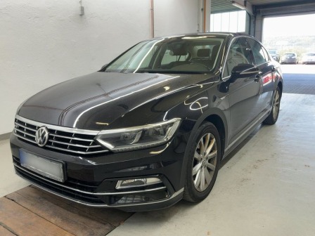 VW Passat