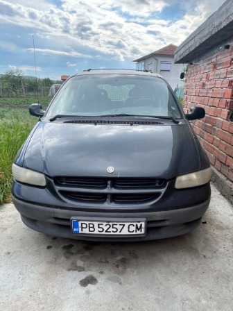 Chrysler Voyager 2.5 тди