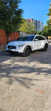 Infiniti FX
