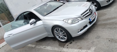 Mercedes-Benz E
