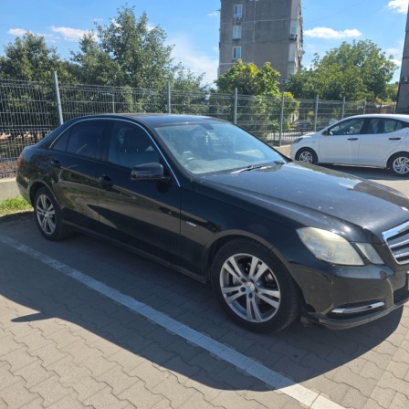 Mercedes-Benz E 220 2.2