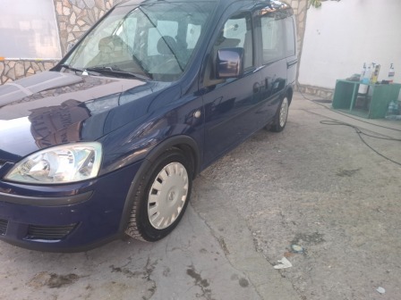 Opel Combo 1.6