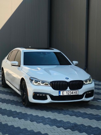 BMW 750