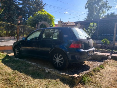 VW Golf