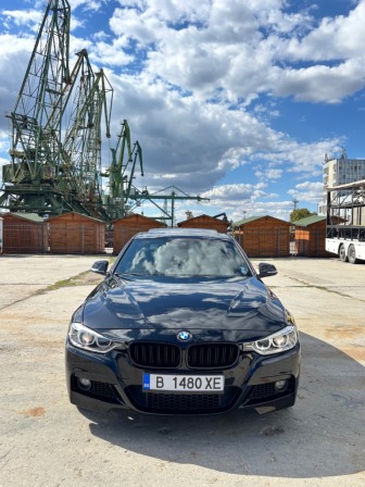 BMW 330