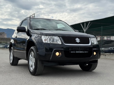 Suzuki Grand