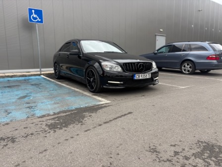 Mercedes-Benz C