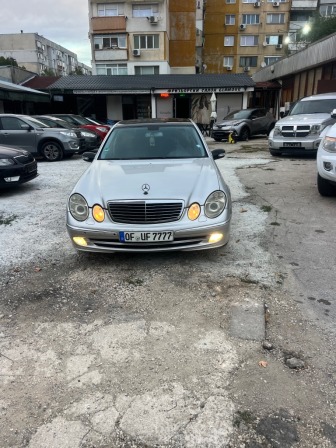 Mercedes-Benz E
