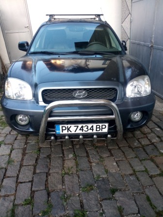 Hyundai Santa