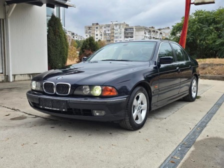 BMW 525