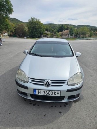 VW Golf