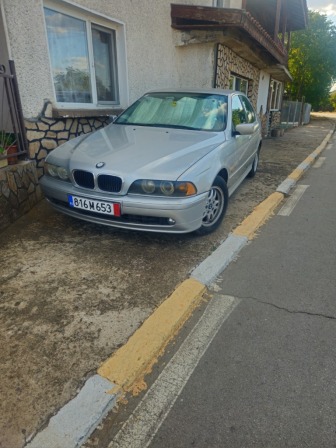 BMW 520