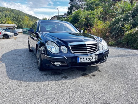 Mercedes-Benz E