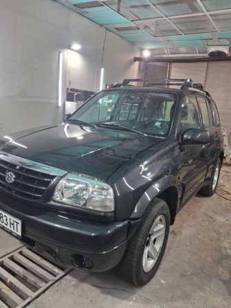 Suzuki Grand