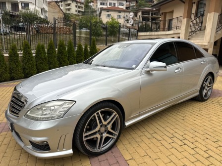 Mercedes-Benz S
