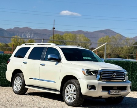 Toyota Sequoia