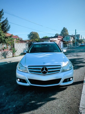 Mercedes-Benz C