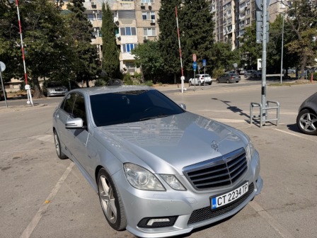 Mercedes-Benz E