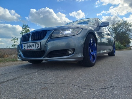 BMW 320