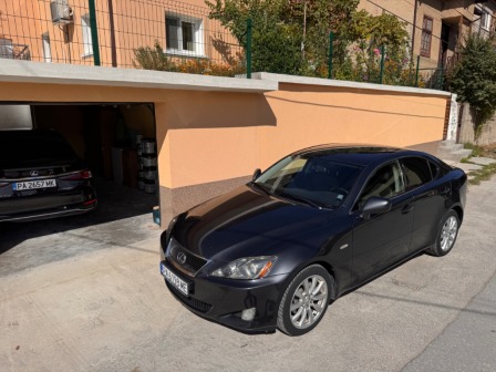 Lexus IS220